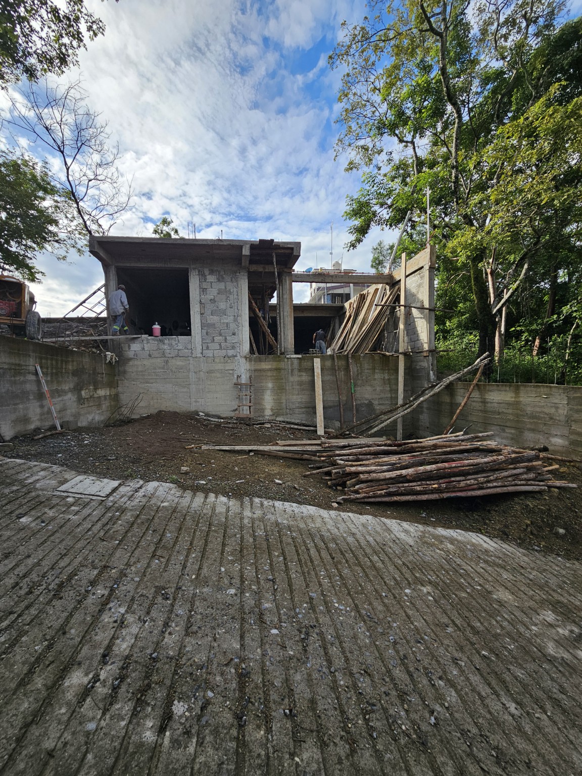 Avance estructural visto desde el acceso