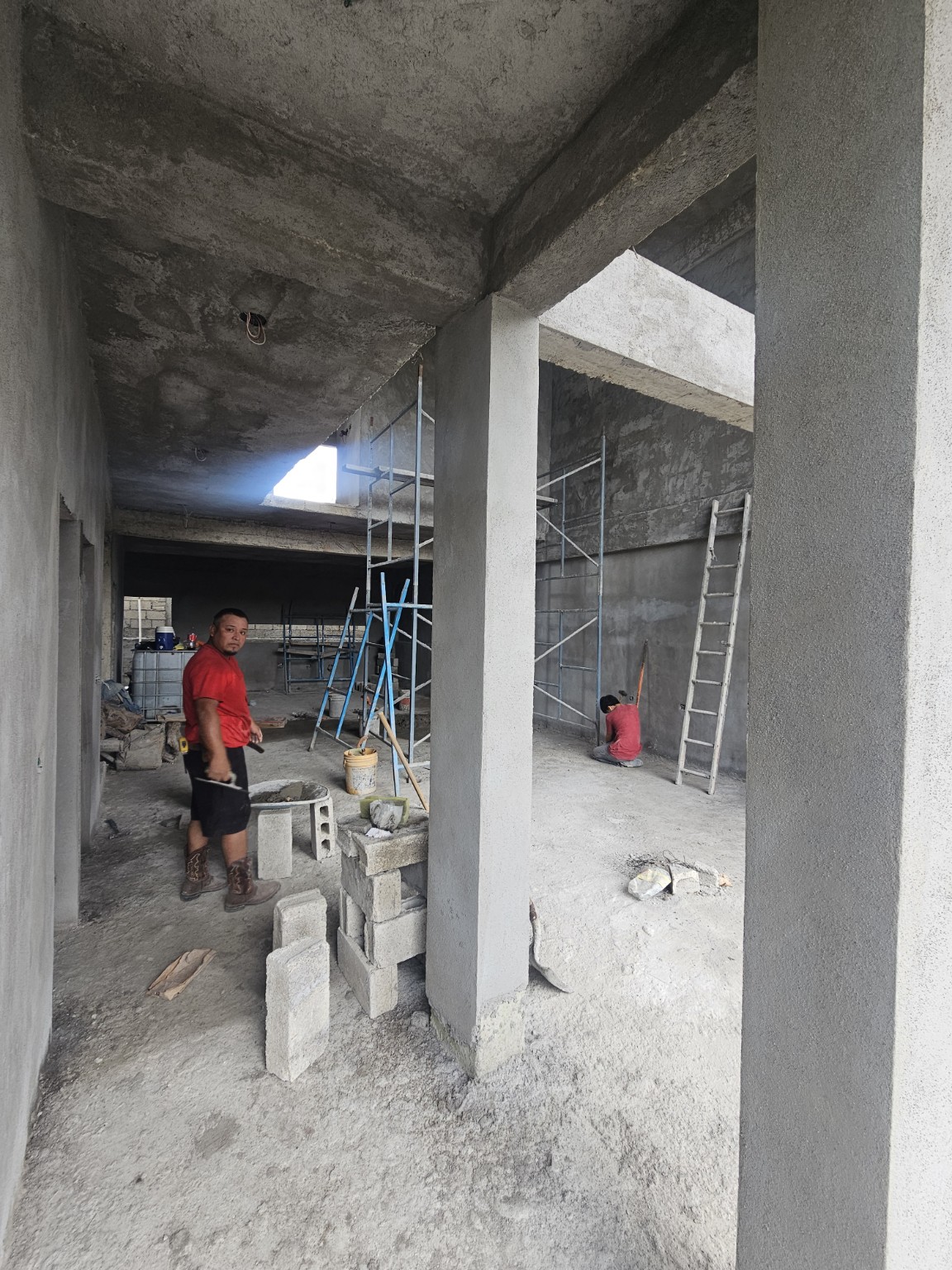 Avance general de zarpeos y preparación de interiores