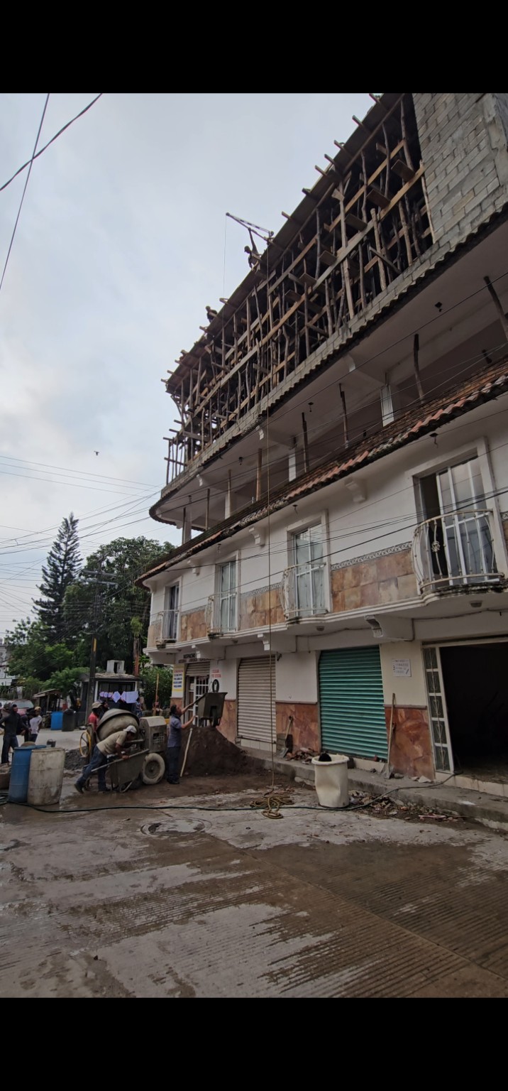 Jornada de colado vista desde el exterior